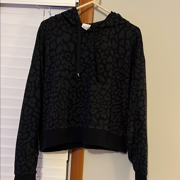 ❤️Like new! Cropped Nike Hoodie 1X - Picture 1 of 5